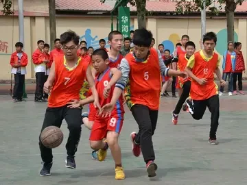 为什么我的篮球罚球总是不进?_0